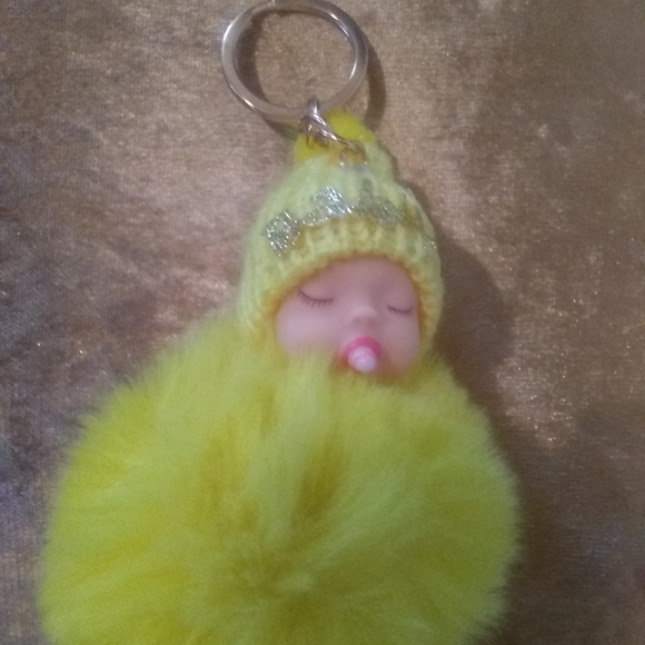 Furry baby tag alongs - Picture 6 of 10